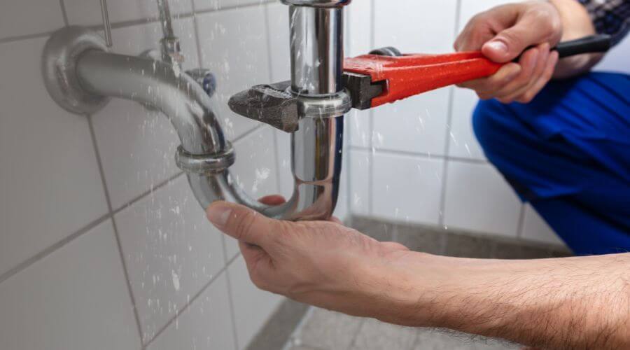 Professional emergency plumbing in Newton, KS